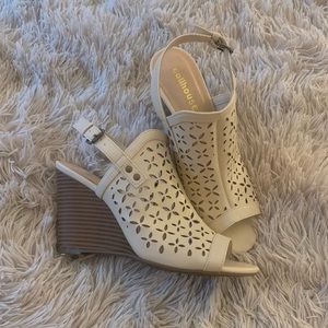 Dollhouse Tan Wedges (Worn Once!) | Size 8